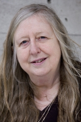 Irish Poets - Eiléan Ní Chuilleanáin